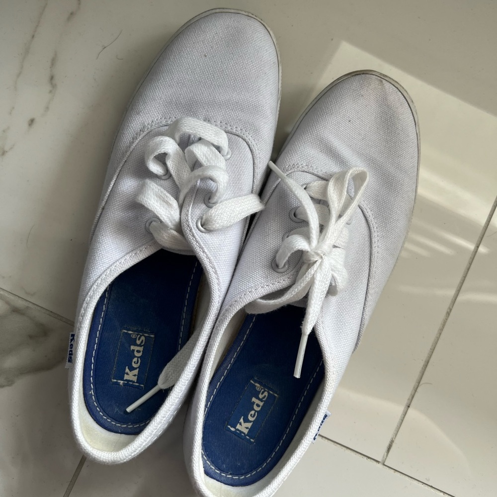 Keds - size 5